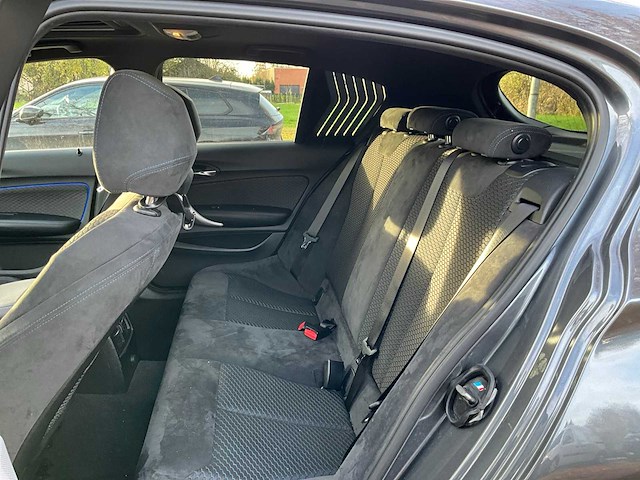 2016 bmw 118i personenauto - afbeelding 34 van  46