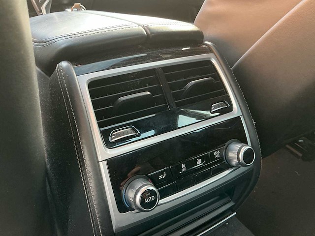 2016 bmw 740e 7l personenauto - afbeelding 20 van  42