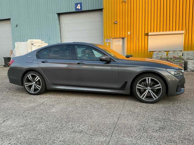 2016 bmw 740e 7l personenauto - afbeelding 41 van  42