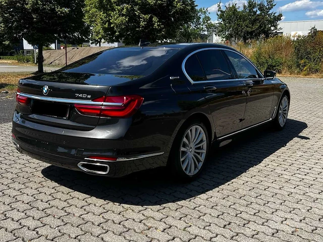 2016 bmw 740e 7l personenauto - afbeelding 4 van  24