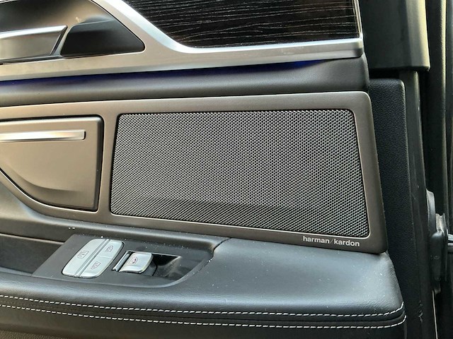 2016 bmw 740e 7l personenauto - afbeelding 15 van  42