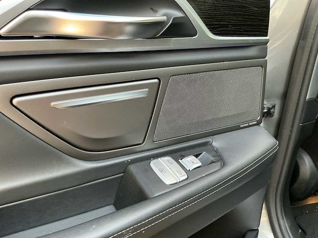 2016 bmw 740e 7l personenauto - afbeelding 21 van  42