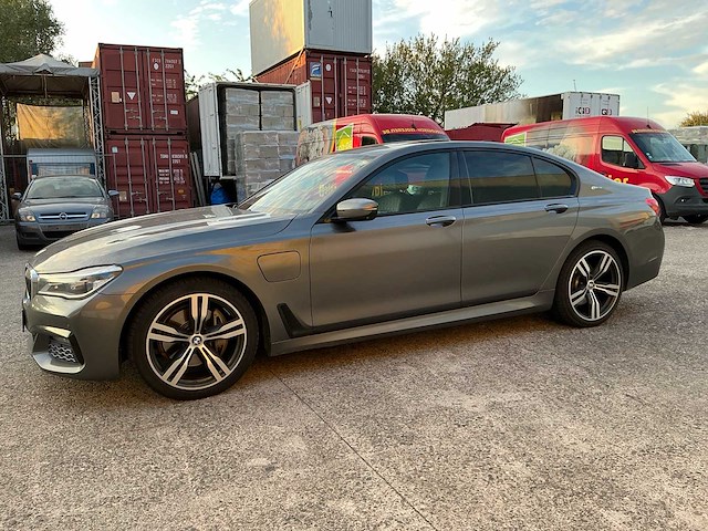 2016 bmw 740e 7l personenauto - afbeelding 12 van  42