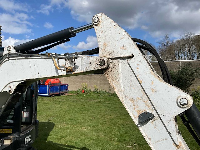 2016 bobcat e32 rupsgraafmachine - afbeelding 3 van  36