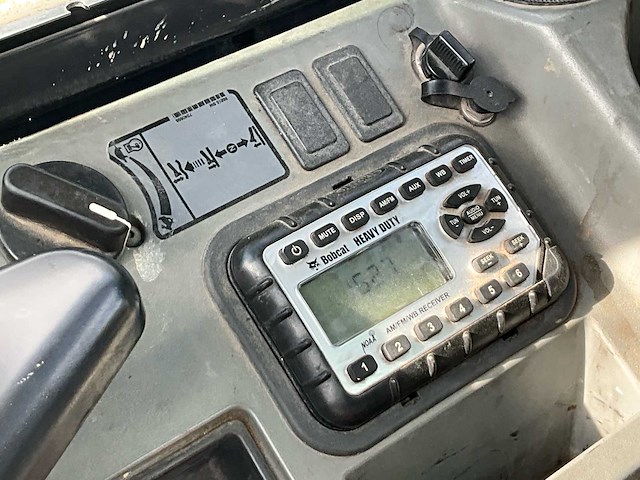 2016 bobcat e32 rupsgraafmachine - afbeelding 20 van  36