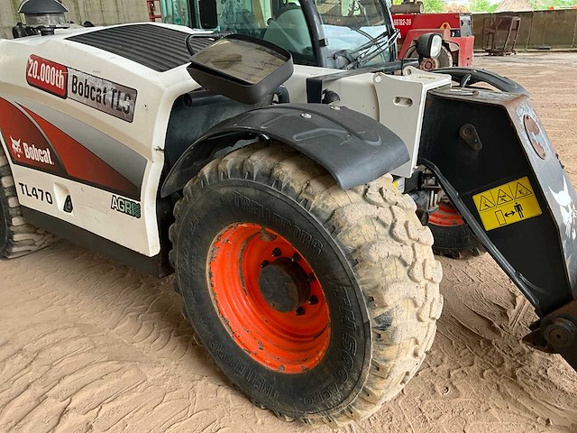 2016 bobcat tl470x telehandler - afbeelding 19 van  31