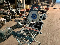 2016 bosch professional gcm8sde radiaalafkortzaagmachine - afbeelding 3 van  5