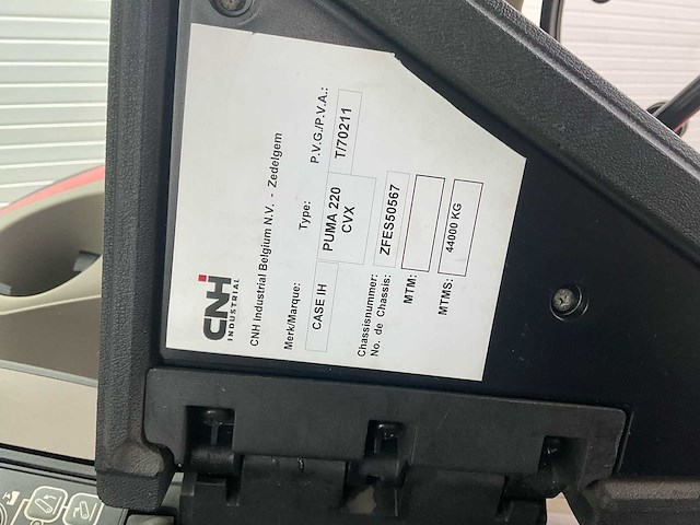 2016 case ih puma 220 cvx 4wd landbouwtractor - afbeelding 16 van  26
