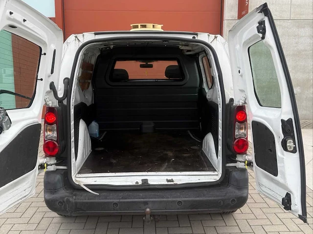 2016 citroën berlingo 1.6 benzineauto - afbeelding 15 van  20