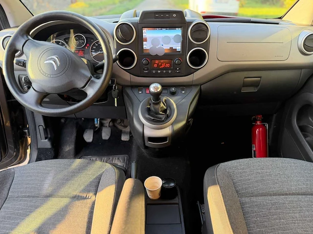 2016 citroën berlingo multispace 1.2 puretech - 110 pk - navi - trekhaak - afbeelding 23 van  34