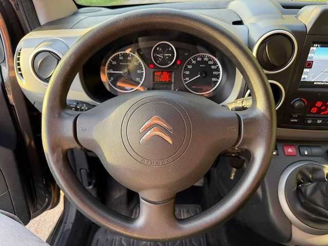 2016 citroën berlingo multispace 1.2 puretech - 110 pk - navi - trekhaak - afbeelding 4 van  34