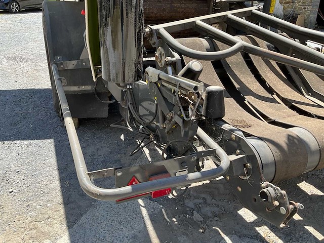 2016 claas rollant 455 balenmachine + lader - afbeelding 14 van  25