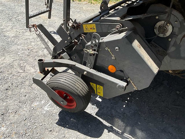 2016 claas rollant 455 balenmachine + lader - afbeelding 19 van  25