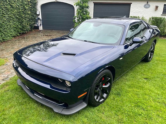 2016 dodge challenger sxt plus 3.6 v6 automaat - keuring 8/2026 - afbeelding 1 van  50