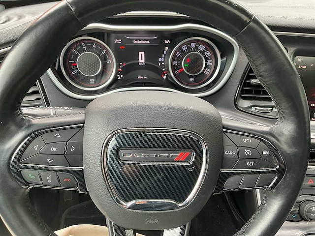 2016 dodge challenger sxt plus 3.6 v6 automaat - keuring 8/2026 - afbeelding 18 van  50