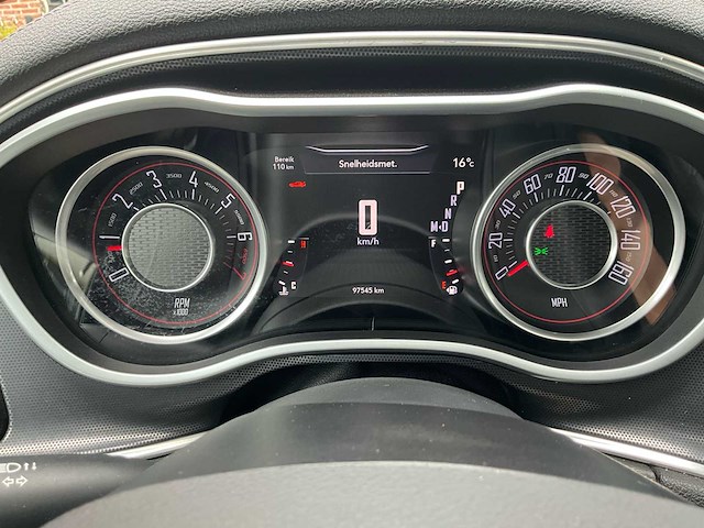 2016 dodge challenger sxt plus 3.6 v6 automaat - keuring 8/2026 - afbeelding 19 van  73