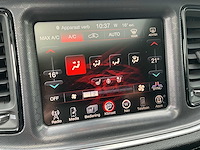 2016 dodge challenger sxt plus 3.6 v6 automaat - keuring 8/2026 - afbeelding 24 van  73
