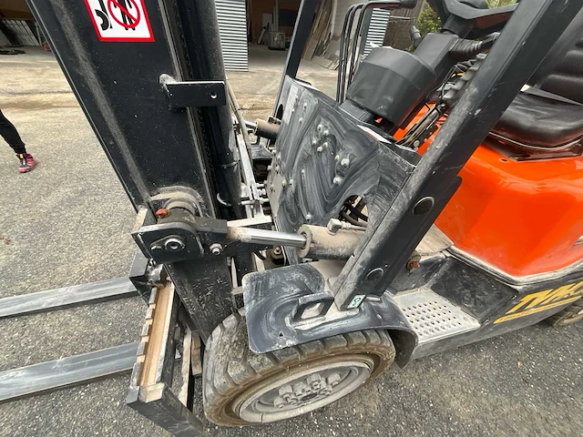 2016 doosan d30g-5 - vorkheftruck - afbeelding 4 van  17