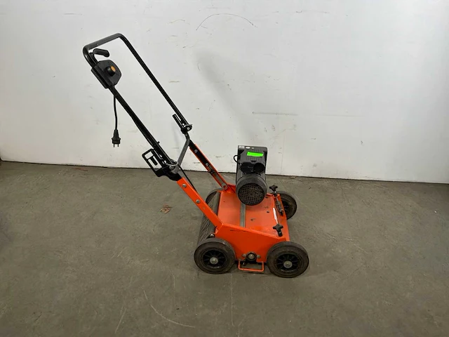 2016 eliet e 401 electric verticuteermachine 40cm 220v - afbeelding 6 van  7