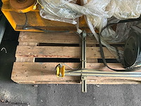 2016 europa-lifting contragewicht (massa) portaalkraan 250 kg - afbeelding 3 van  18