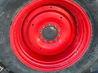 2016 fendt 724 vario vierwielaangedreven landbouwtractor - afbeelding 3 van  21