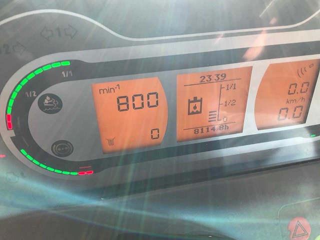 2016 fendt 724 vario vierwielaangedreven landbouwtractor - afbeelding 11 van  21