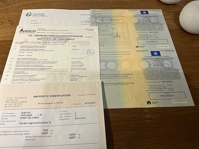 2016 fendt 724 vario vierwielaangedreven landbouwtractor - afbeelding 14 van  21