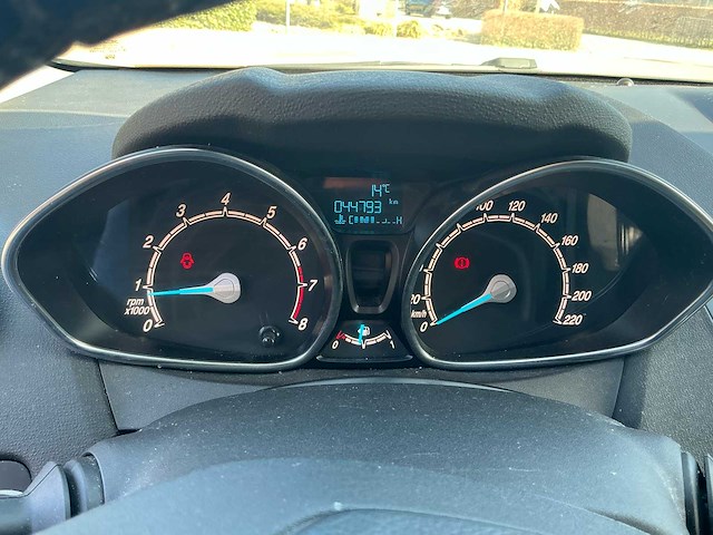 2016 ford fiesta hatchback personenauto - afbeelding 14 van  30