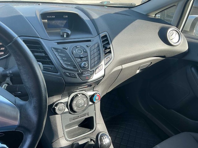 2016 ford fiesta hatchback personenauto - afbeelding 15 van  30