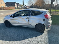 2016 ford fiesta hatchback personenauto - afbeelding 28 van  30