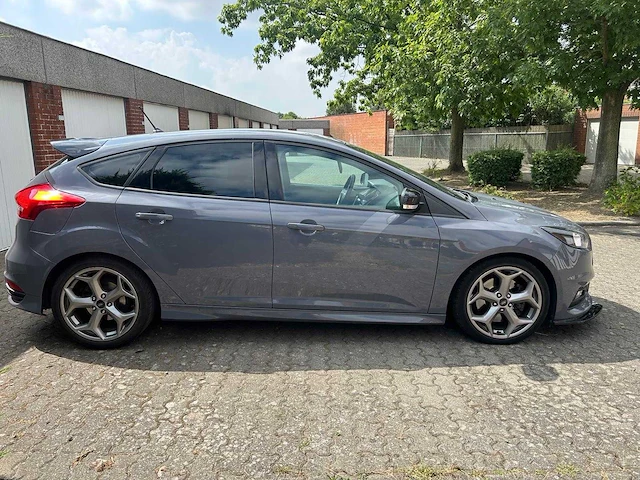 2016 ford focus st 2.0 ecoboost auto - afbeelding 17 van  21