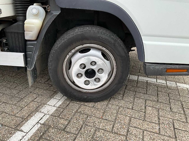 2016 fuso canter vrachtwagen met oplegger - afbeelding 2 van  43