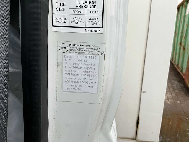 2016 fuso canter vrachtwagen met oplegger - afbeelding 6 van  43