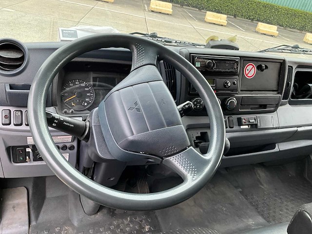 2016 fuso canter vrachtwagen met oplegger - afbeelding 11 van  43