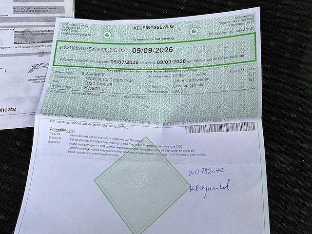 2016 fuso canter vrachtwagen met oplegger - afbeelding 30 van  43