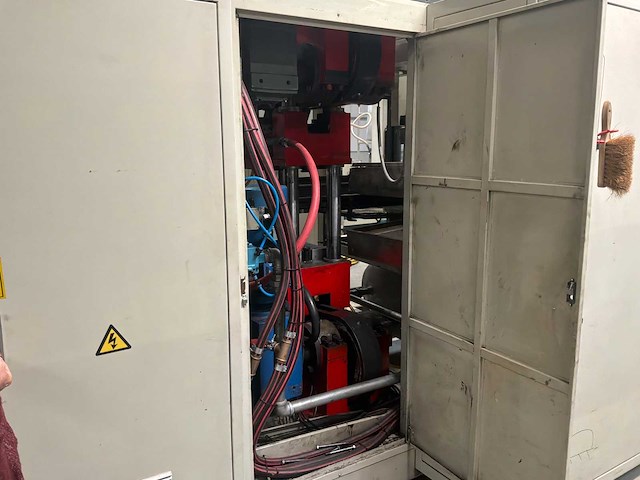 2016 fuxinlong machine, fsct 770/570 – volledig automatische plastic thermoformeermachine - afbeelding 20 van  37