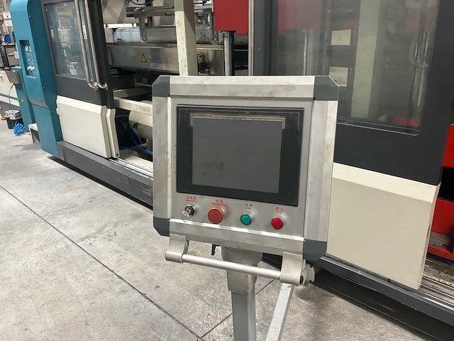 2016 fuxinlong machine, fsct 770/570 – volledig automatische plastic thermoformeermachine - afbeelding 2 van  38