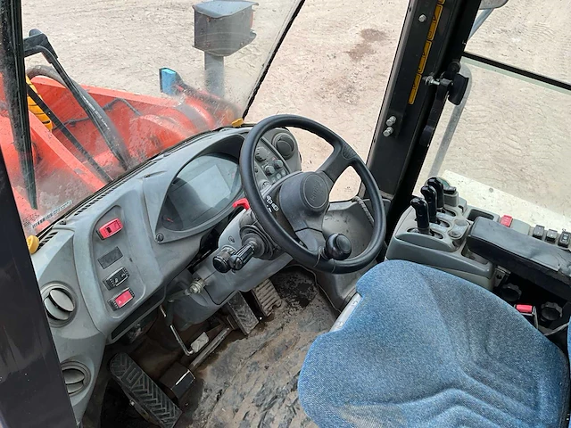 2016 hitachi zw310-5b shovel - afbeelding 18 van  44