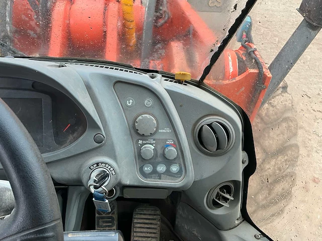 2016 hitachi zw310-5b shovel - afbeelding 24 van  44