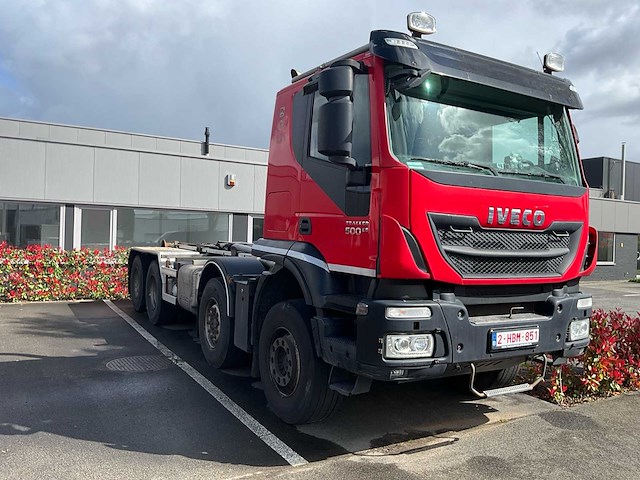 2016 iveco at410t - vrachtwagen met haaksysteem - afbeelding 23 van  30