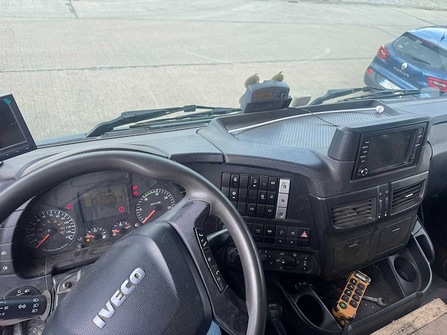2016 iveco at410t - vrachtwagen met haaksysteem - afbeelding 13 van  24