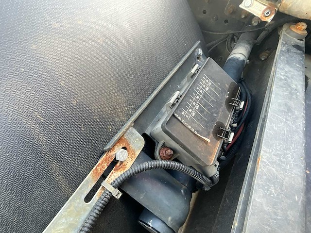 2016 iveco at410t - vrachtwagen met haaksysteem - afbeelding 11 van  29