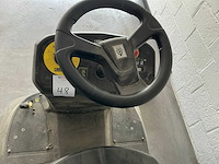 2016 kärcher professional km 90/60 r zelfrijdende veegmachine - afbeelding 1 van  7