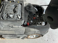 2016 kärcher professional km 90/60 r zelfrijdende veegmachine - afbeelding 3 van  7