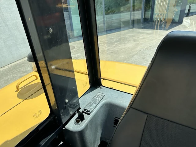 2016 komatsu pc56-7 midigraafmachine - afbeelding 20 van  28