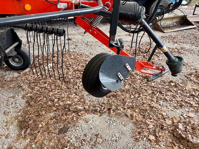 2016 kubota ra2071t vario rotary rake - afbeelding 2 van  31