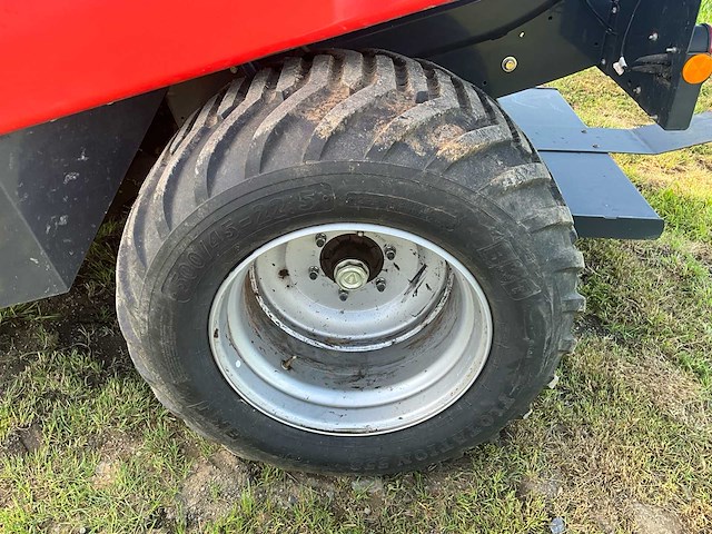 2016 kuhn vb 2295 progressieve dichtheid ronde balenmachine - afbeelding 30 van  32