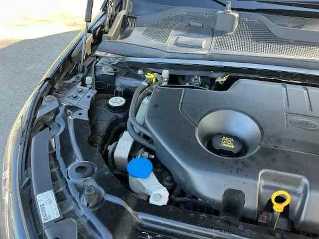 2016 land rover discovery sport - afbeelding 36 van  43