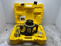 2016 leica rugby 840 roterende laser zelfstellend horizontaal/verticaal