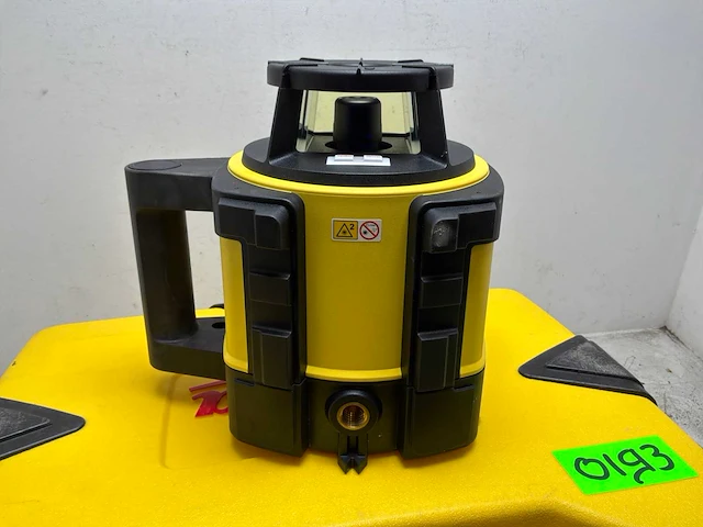 2016 leica rugby 840 roterende laser zelfstellend horizontaal/verticaal - afbeelding 9 van  12